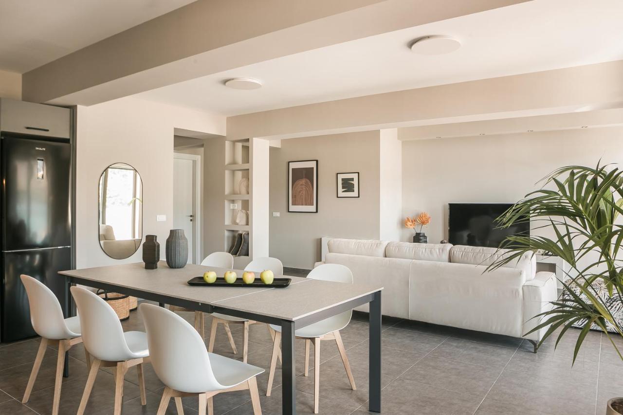 Luxury Suite with Sea View