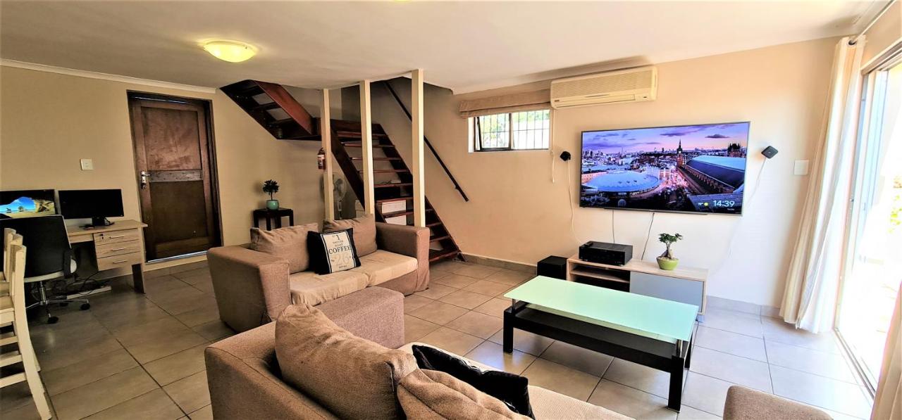 B&B Kaapstad - Walters Lane Deluxe Garden Apartment 3 - No loadshedding - Bed and Breakfast Kaapstad