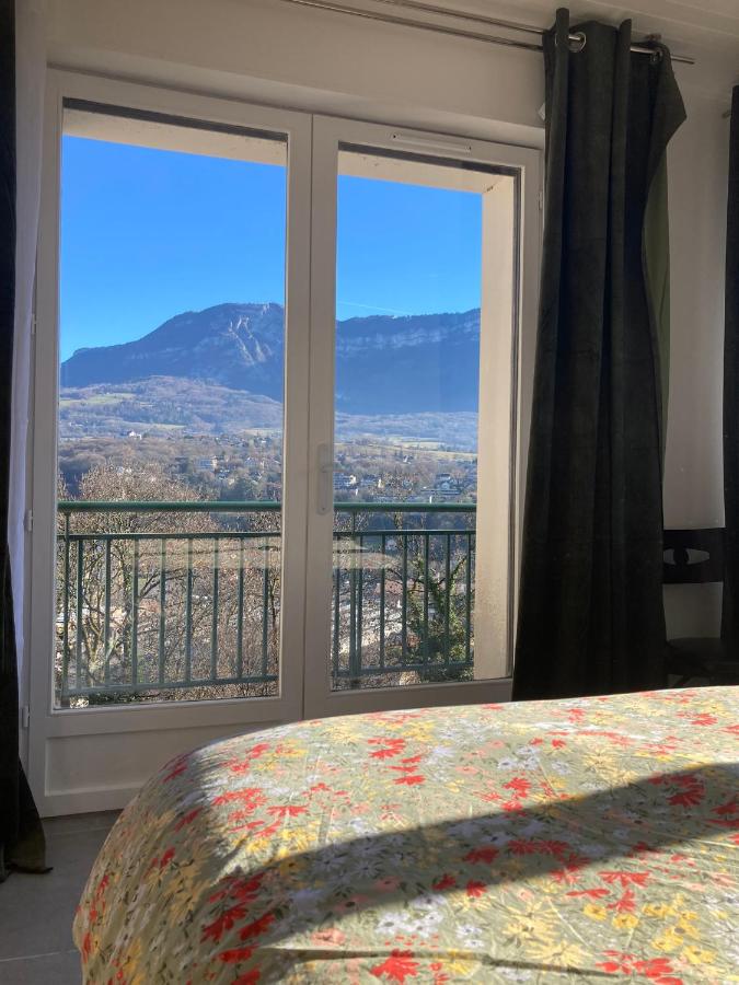 Double or Twin Room with Shared Bathroom