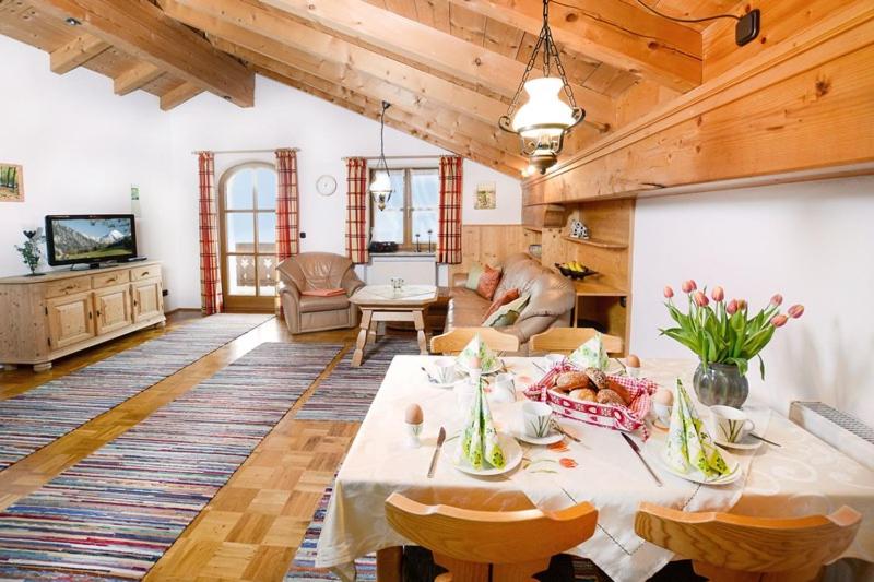 Apartment mit 2 Schlafzimmern