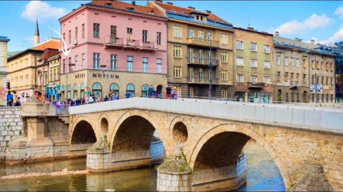 Latin Bridge Apartment Sarajevo - B&B