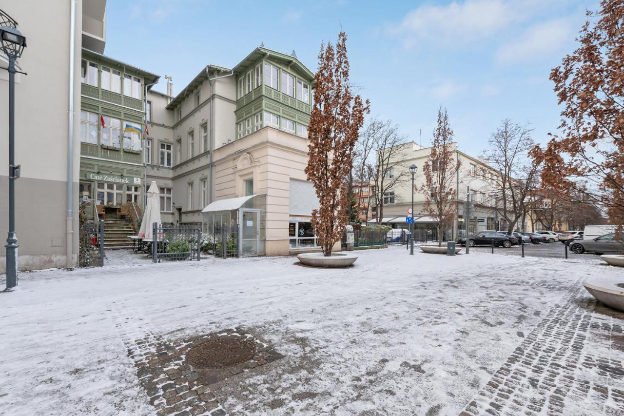 Grand Apartments - City Centre Apartment - B&B