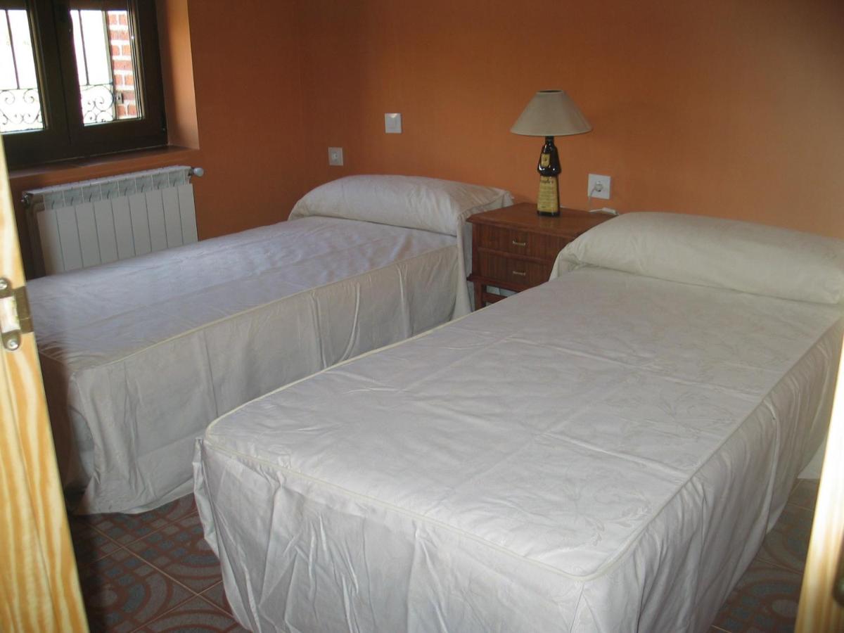 Casa Rural Duquesa De La Conquista de Ávila - B&B