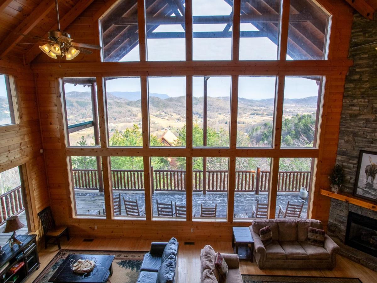 Million Dollar View - Hot Tub, Sauna, Shared Pool - Ferienwohnung Sevierville