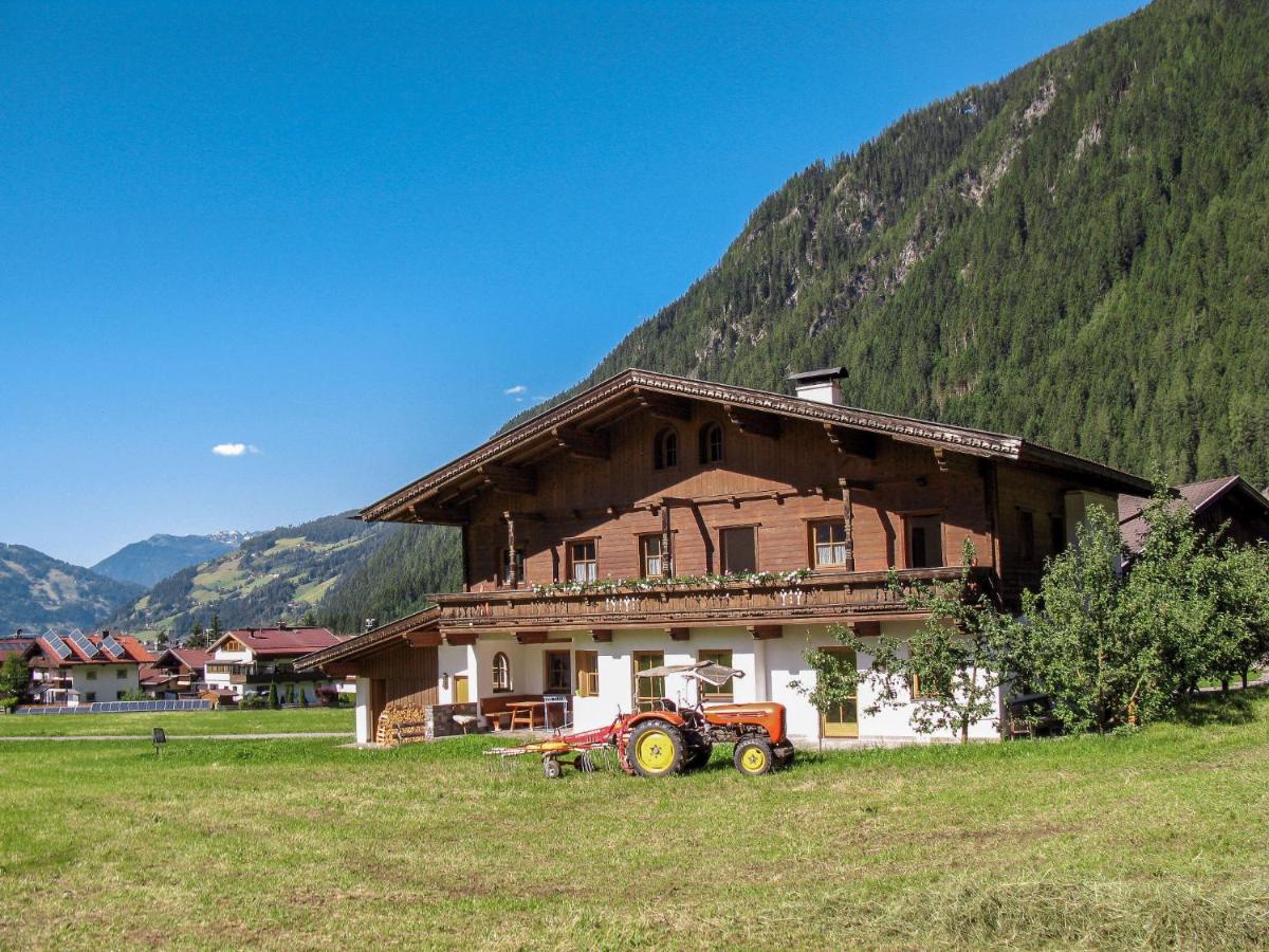 B&B Mayrhofen - Apartment Gredler by Interhome - Bed and Breakfast Mayrhofen