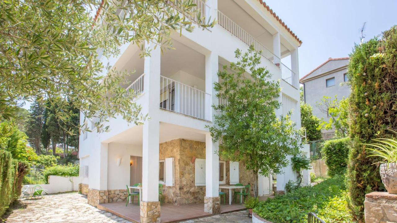 Pand Pl - Llafranc - B&B