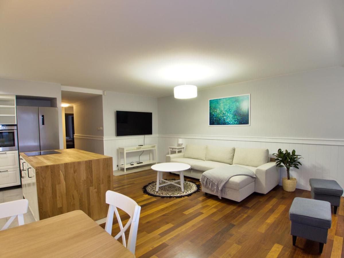 Family Suite Parking 2 Bathrooms 300 m sea - B&B Sopot