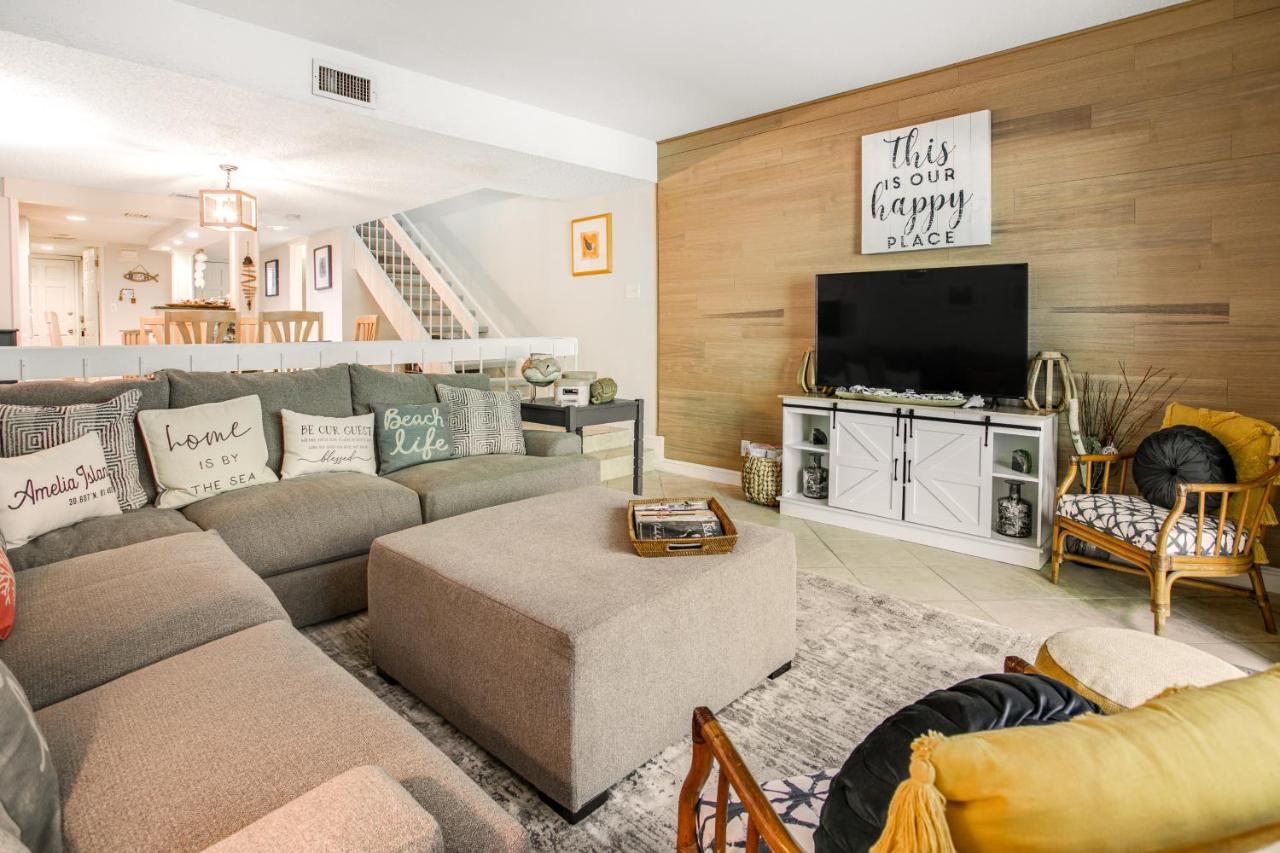 Wonderful Home Close to Everything w/Shared Pool, Free WiFi, Central AC - B&B Fernandina Beach