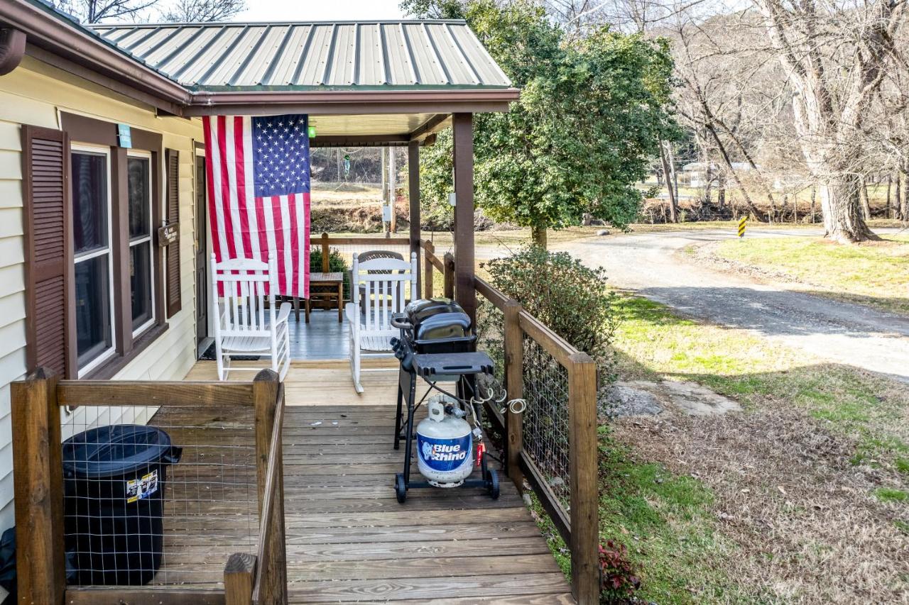 Deep Creek Shambala - B&B