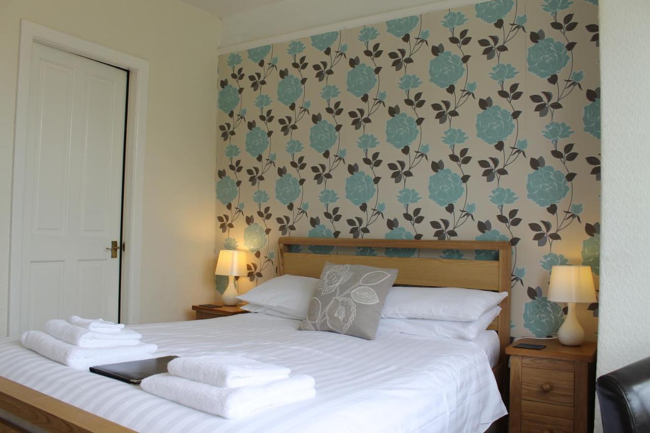 Classic Double Room with Lake view