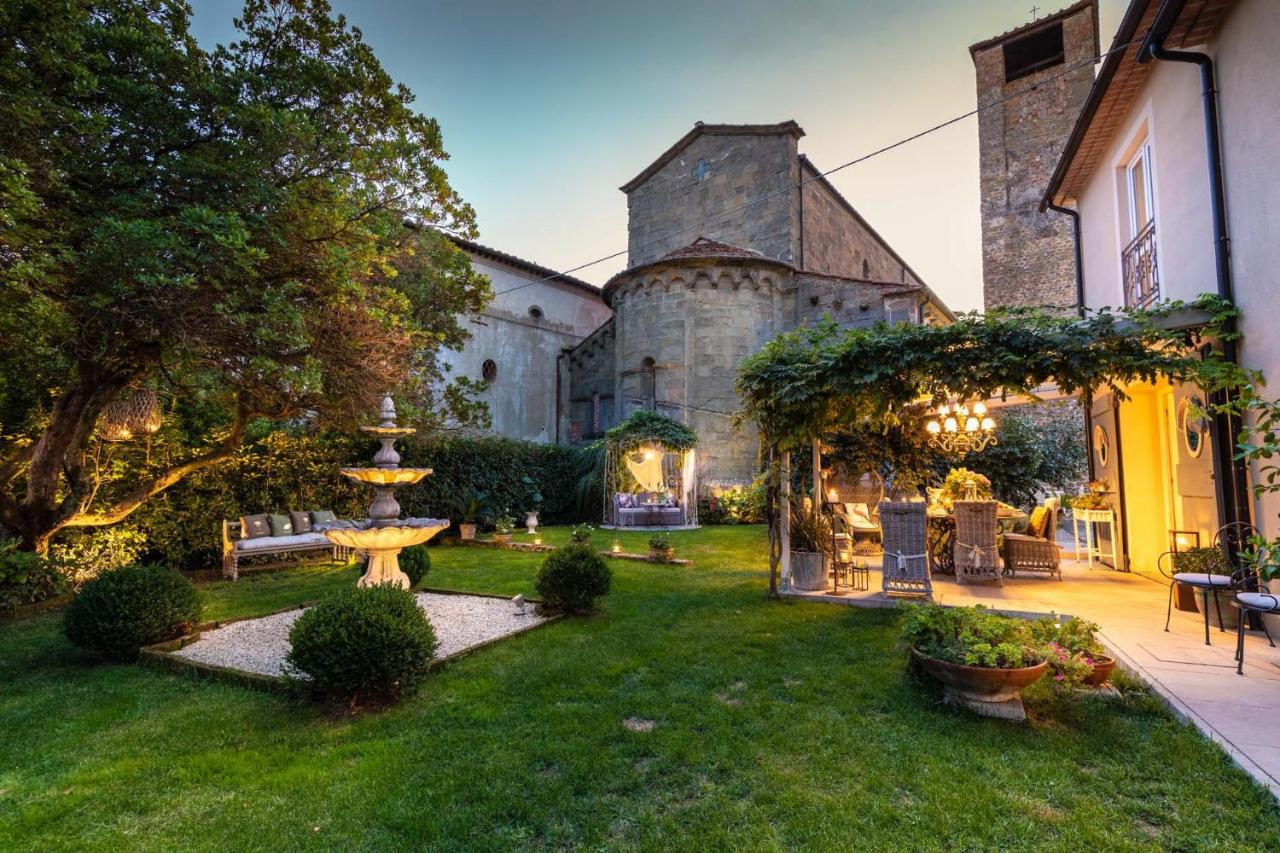 Villa Gianna, the Secret Interior Designer's Private Retreat with Pool - B&B San Piero in Campo