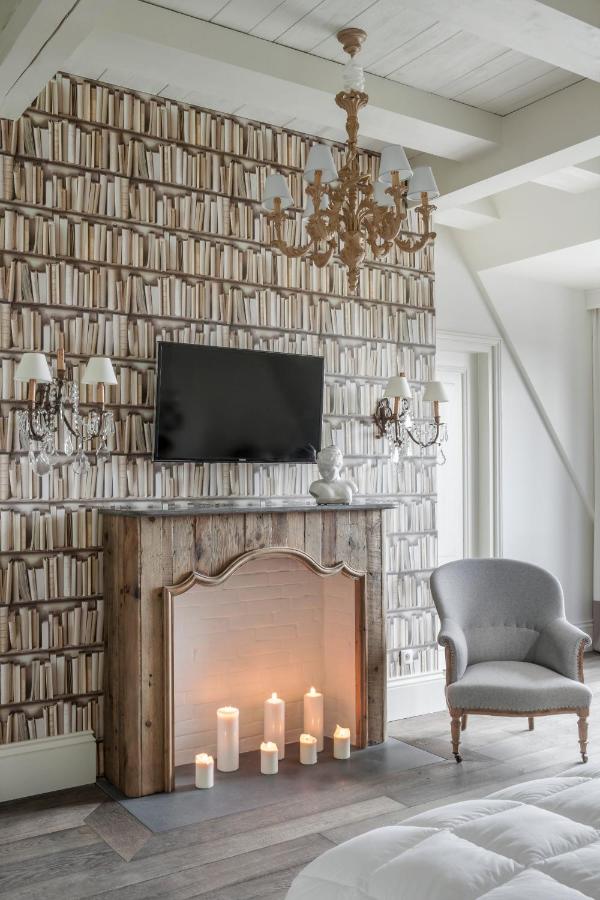 Two-Bedroom Apartment with Terrace