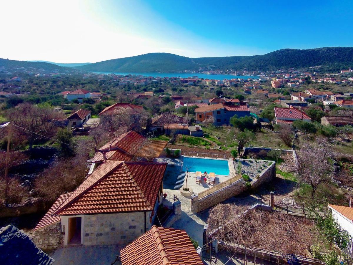 Beautifu stone Vila Krčina - B&B