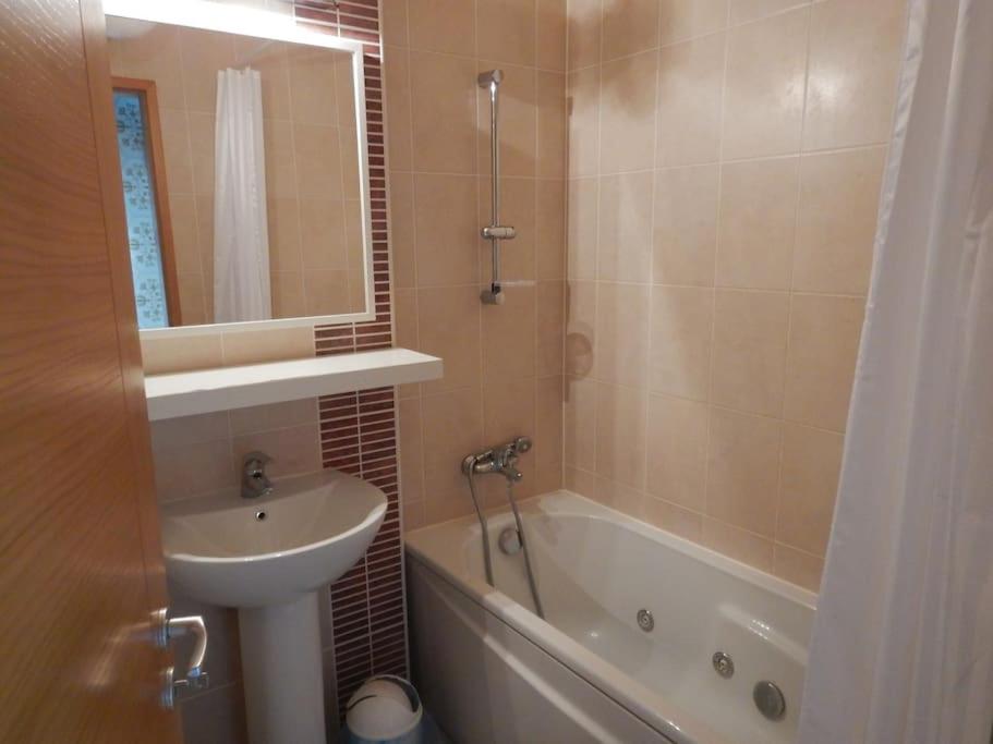 Imádnivaló medencés hotellakás szaunával. - B&B Budapest