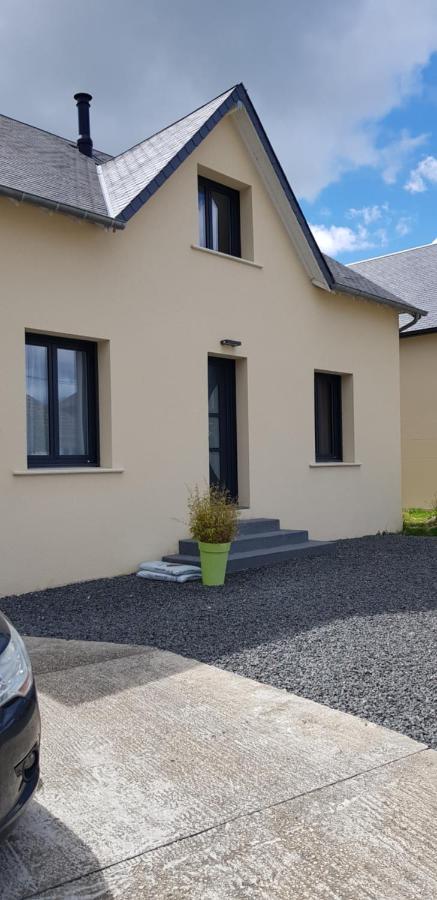 Maison moderne plein coeur de Ouistreham - B&B