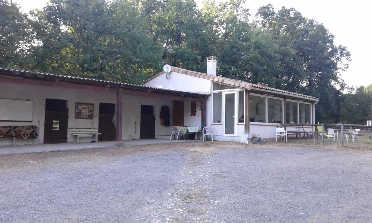 ferme équestre des abrons - Bed and Breakfast