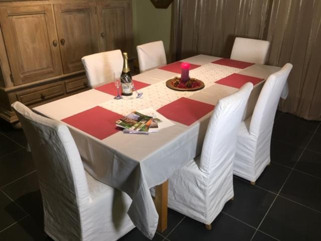 Standard Double Room with Shared Bathroom