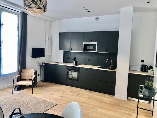 Luxe Parisien - Petit Varenne - B&B
