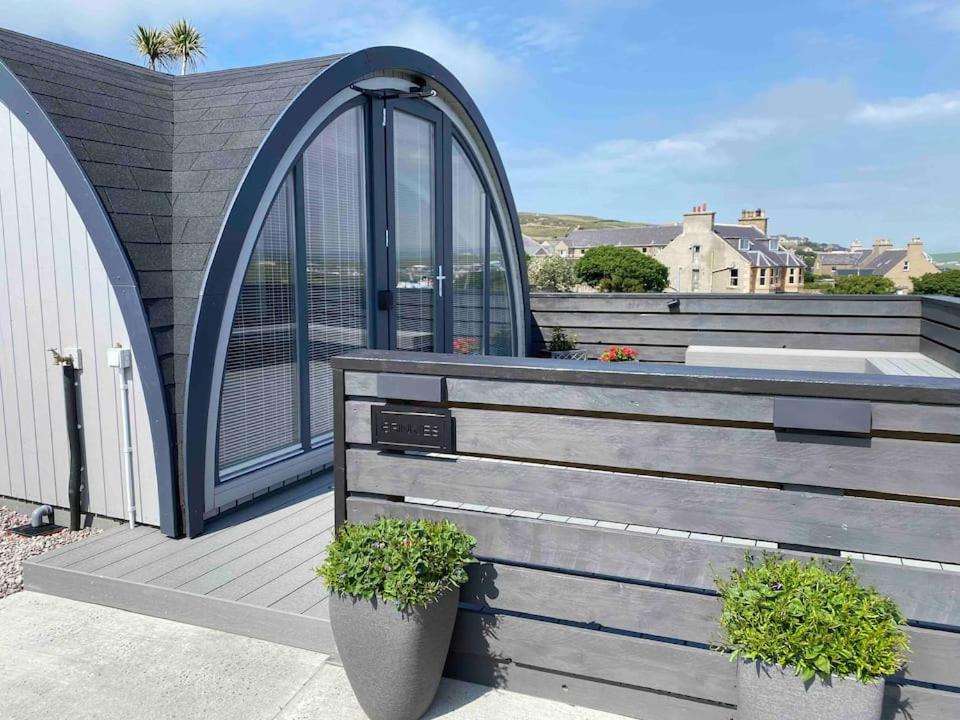 Orkney Lux Lodges - Brinkies Retreat - Bed and Breakfast
