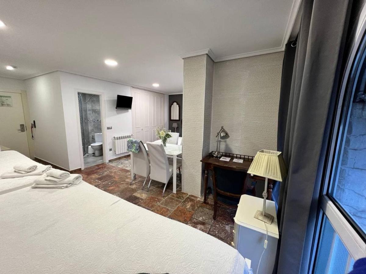 Studio Apartment (4 Adults)