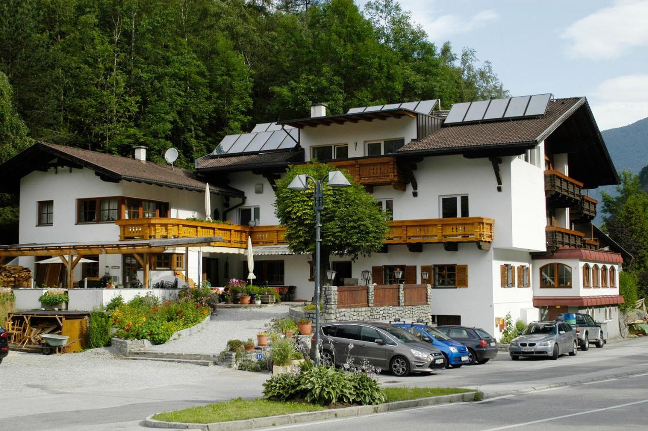 B&B Tumpen - Haus Acherkogel - Bed and Breakfast Tumpen