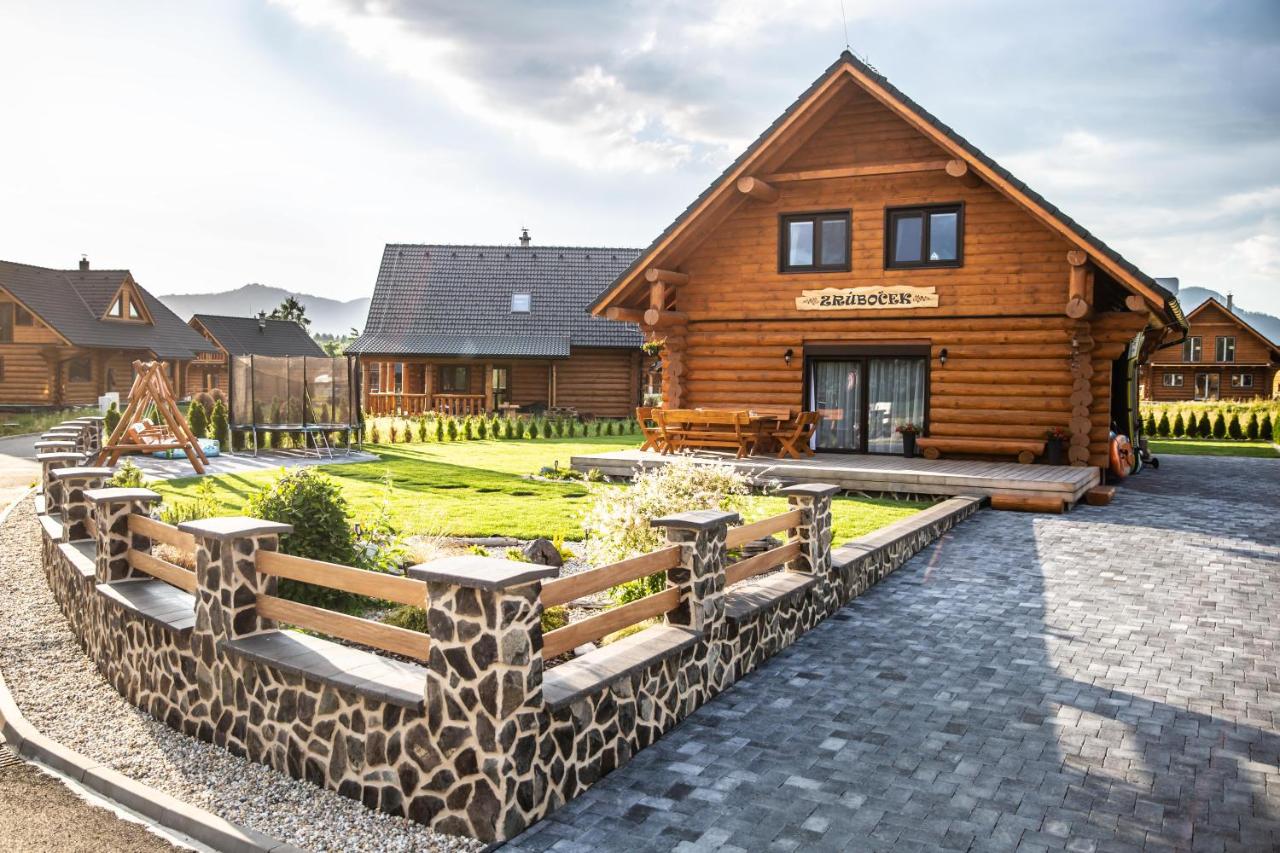 Zrúboček / Log Cabin - Bed and Breakfast Liptovský Trnovec