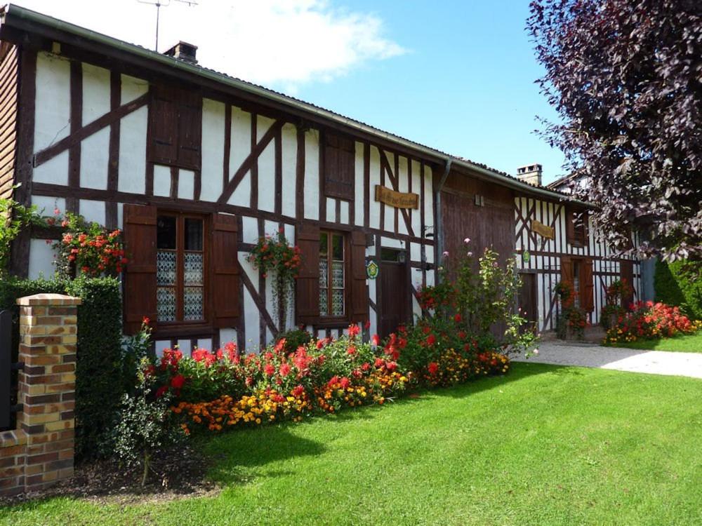 LES HIRONDELLES - Les gîtes du Der - - B&B