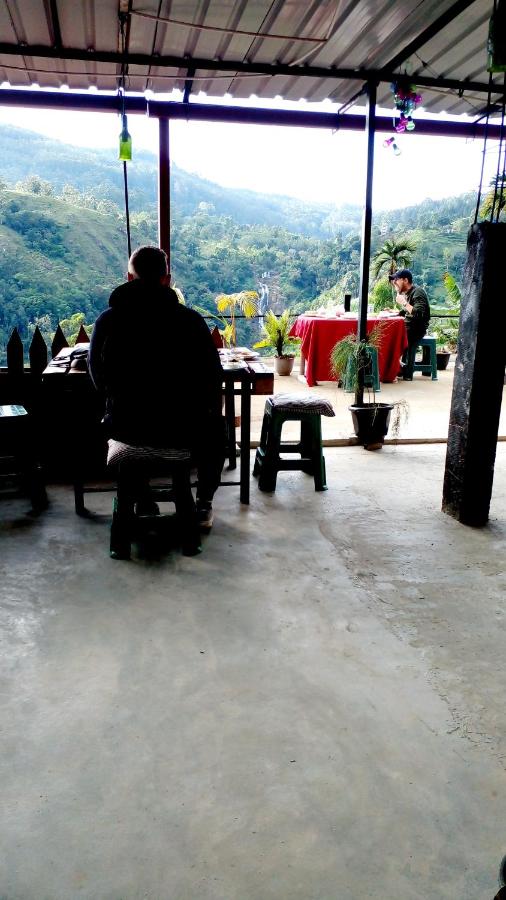 Secret View Homestay Ella - Bed and Breakfast Ella Town