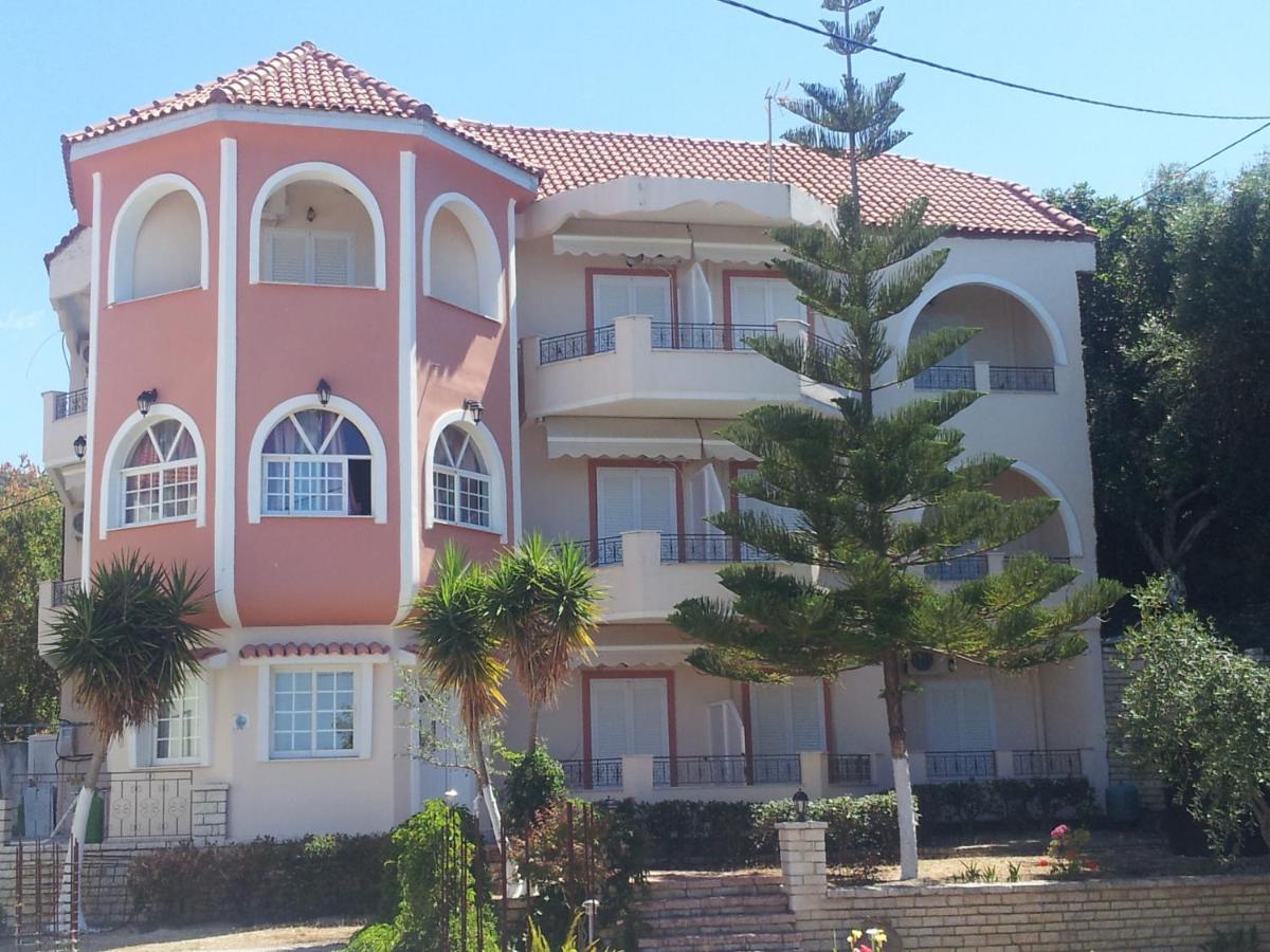 B&B Ligia - Hotel Agios Thomas - Bed and Breakfast Ligia