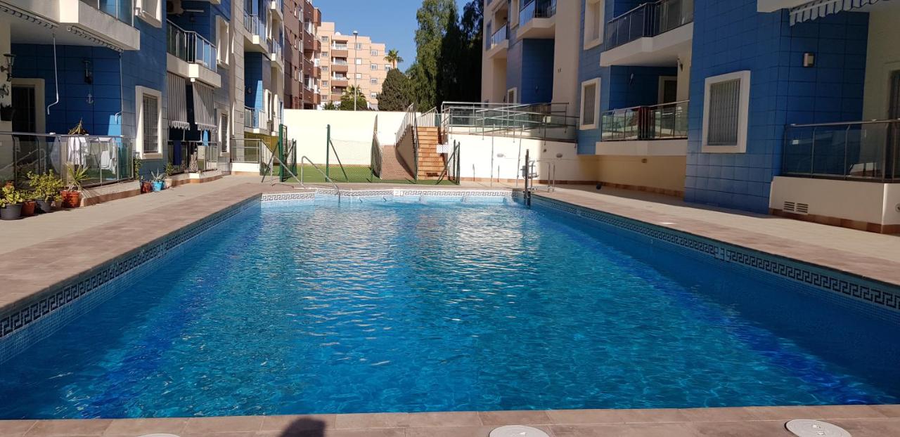 Apartment Black Level, 30m playa, Pool, Wifi - Bed and Breakfast Almería