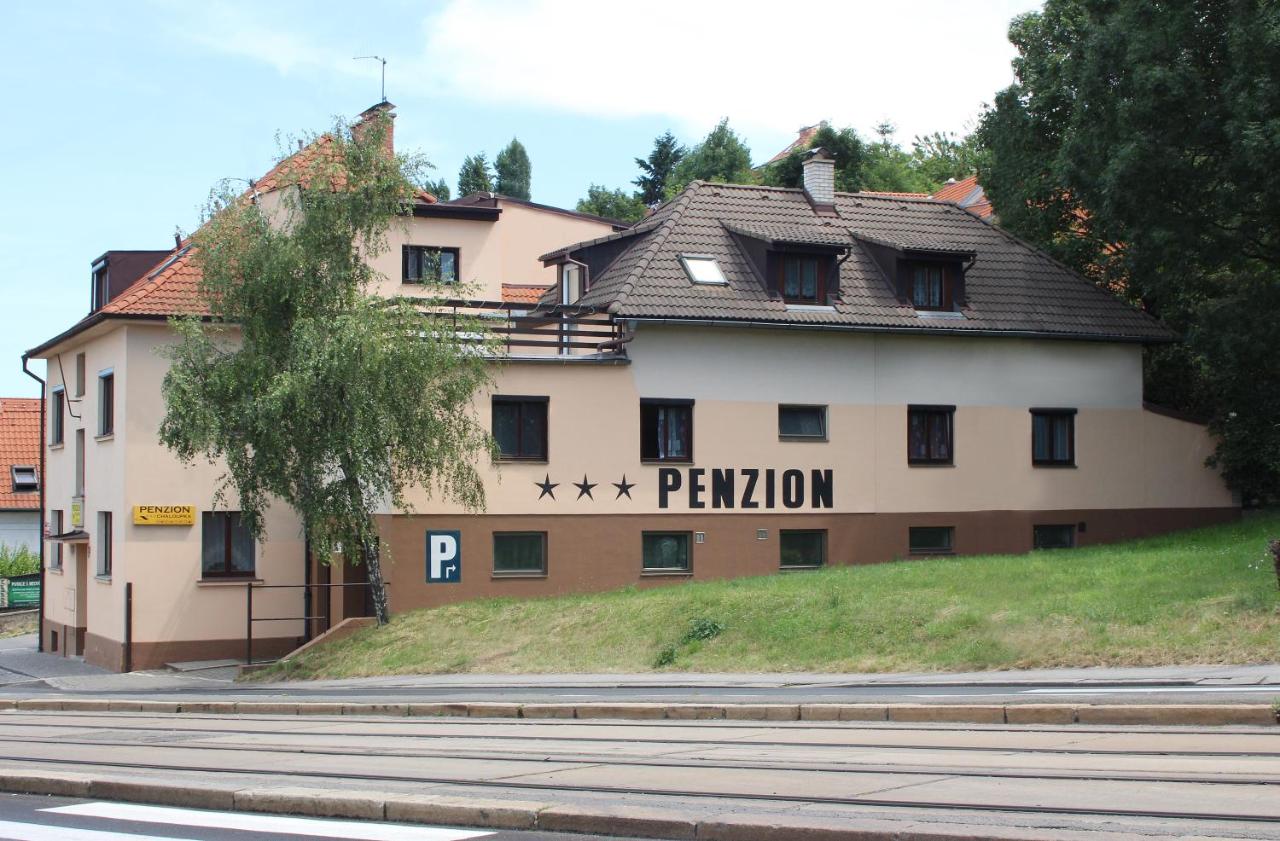 B&B Praag - Penzion Chaloupka - Bed and Breakfast Praag