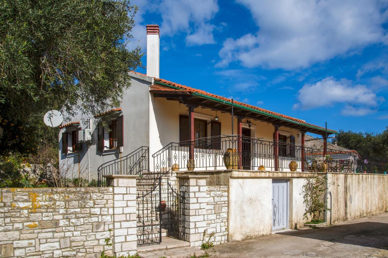 Evelina house - B&B Platanos