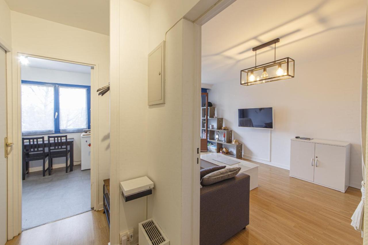 Frémur Wi-Fi Parking - Balcon - Ferienwohnung Angers