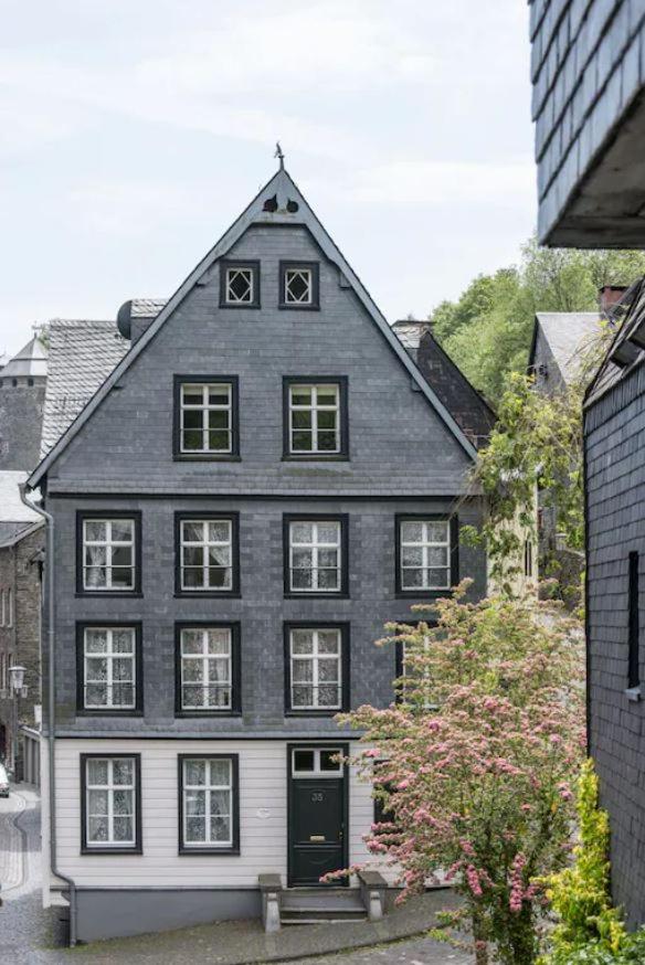 B&B Monschau - Boutique Fachwerkhaus Thirty Five - Bed and Breakfast Monschau