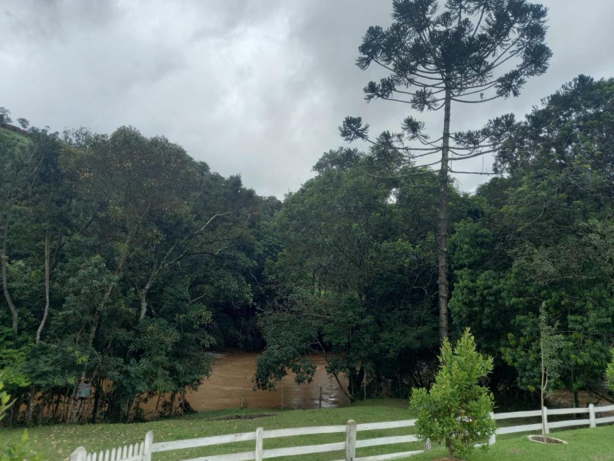 Recanto Três Irmãs, chalé 2 - Ferienwohnung
