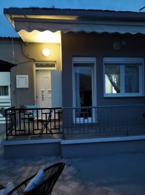 Οικία με αυλή και πάρκινγκ, μέσα στο κάστρο της πόλης - Chambres d’hôtes