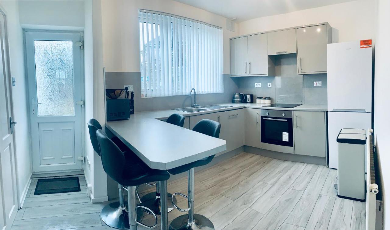 Comfortable 3 bed residential home in Sheffield - B&B