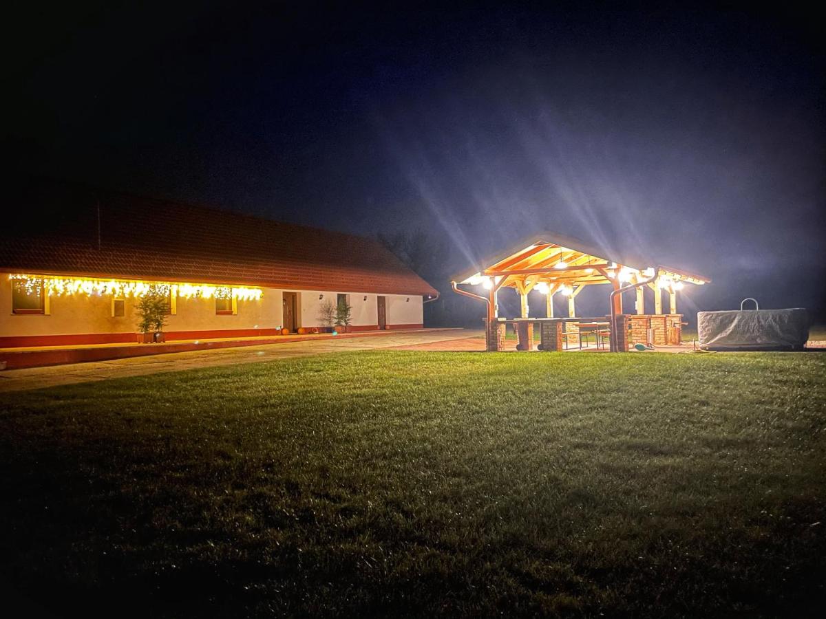 Csigevár Birtok - B&B