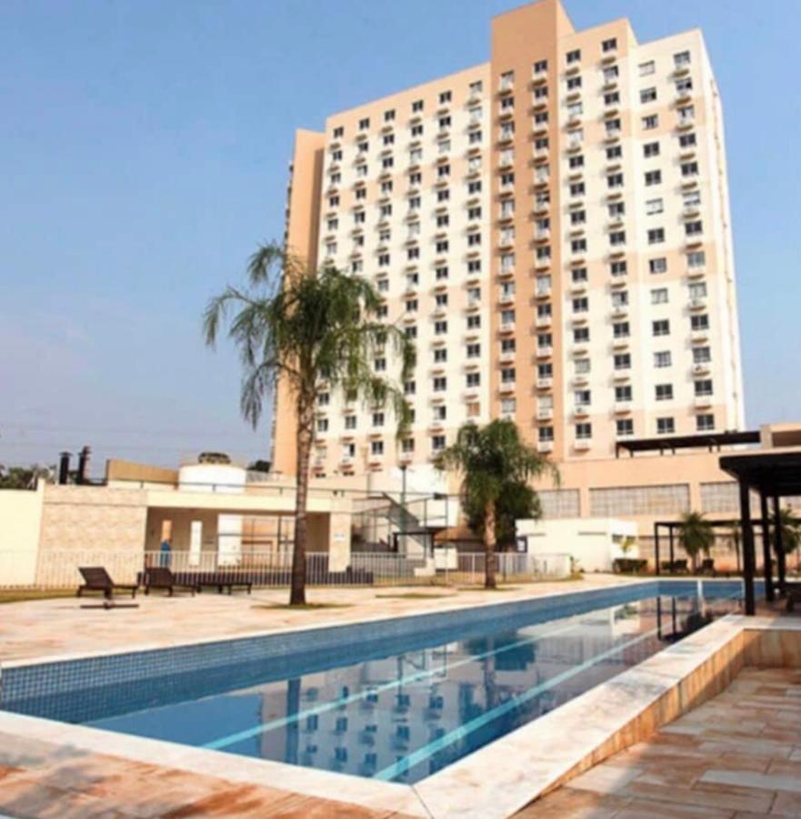 Apartamento completo e encantador - Chambres d’hôtes