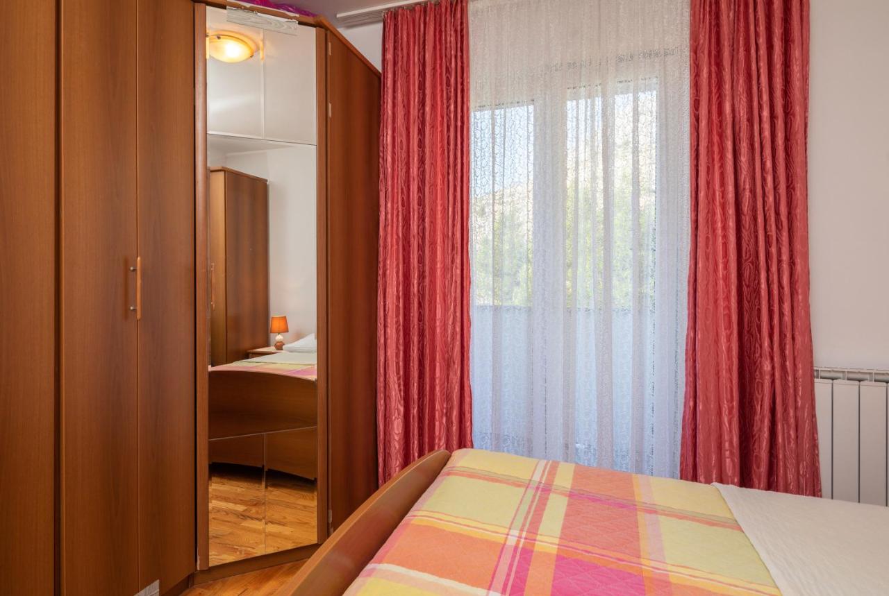 Appartamento con 3 Camere da Letto