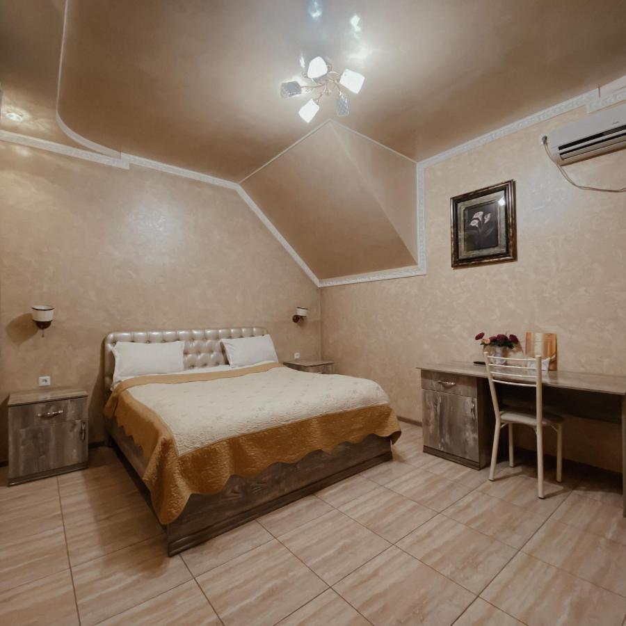 B&B Bishkek - Galeon Hotel - Bed and Breakfast Bishkek