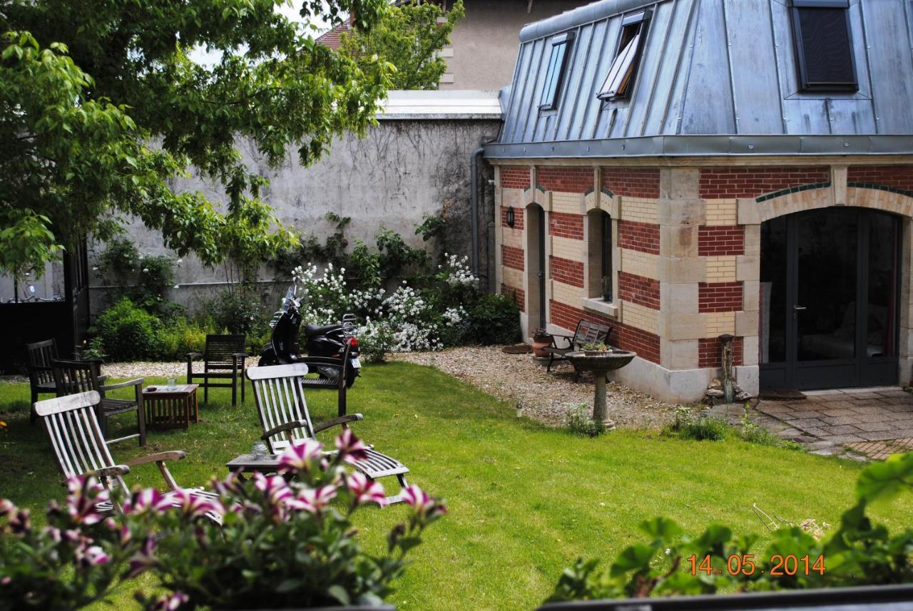 B&B Nancy - "Maison Schott" Studio - Bed and Breakfast Nancy