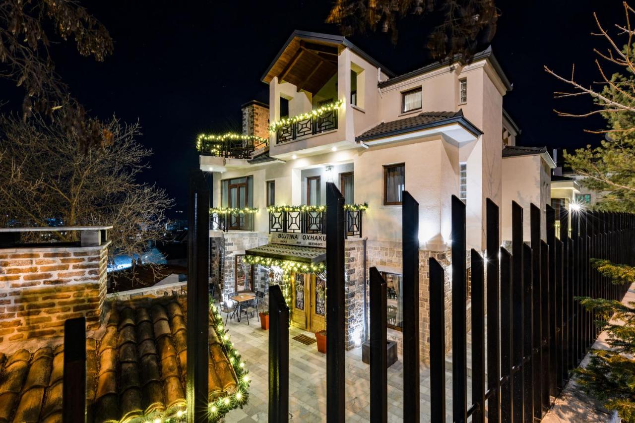 B&B Korça - Bujtina Oxhaku - Bed and Breakfast Korça