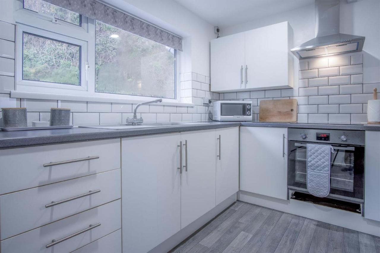 Pharmacy Court - 2 Bedroom Apartment - Saundersfoot - Chambres d’hôtes
