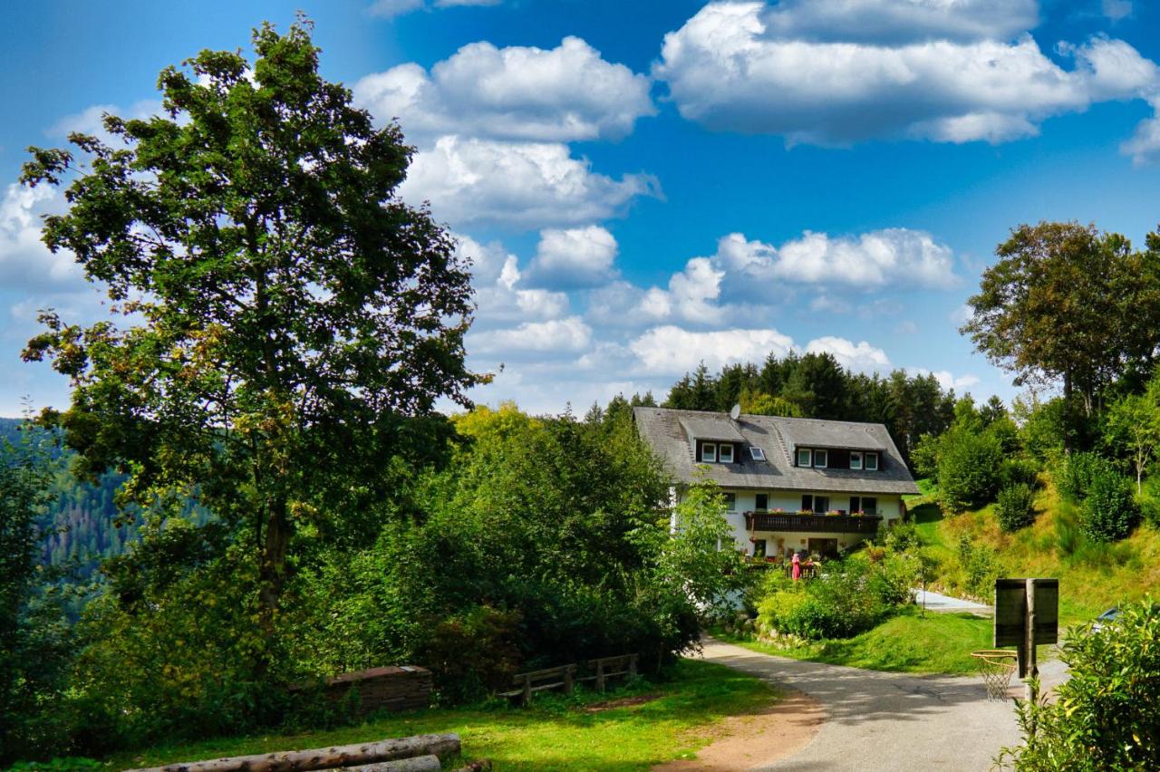 B&B Triberg - Landhaus Valentin - Bed and Breakfast Triberg