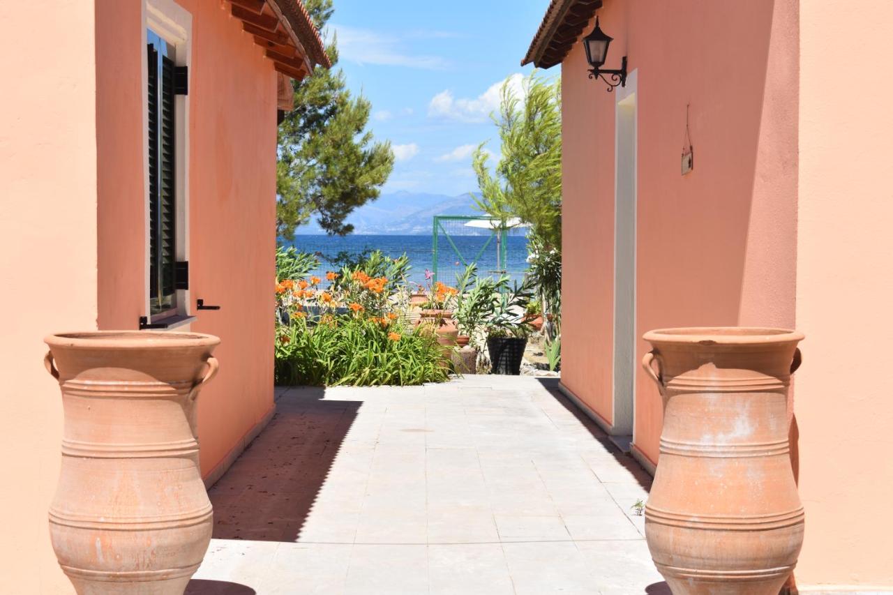 Bouka Beachfront Bungalows - B&B Ágios Nikólaos