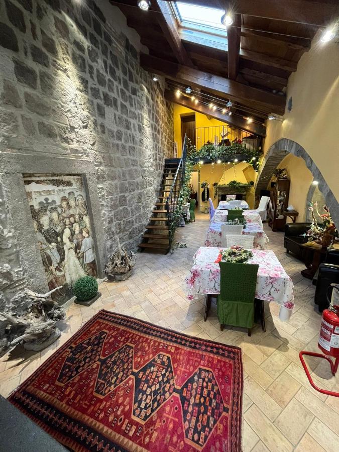 B&B Viterbo - B&B Medieval House - Bed and Breakfast Viterbo