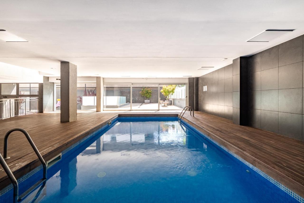 FORUM BEACH 2 AND POOL APARTMENT BARCELONA - B&B Sant Adrià de Besòs
