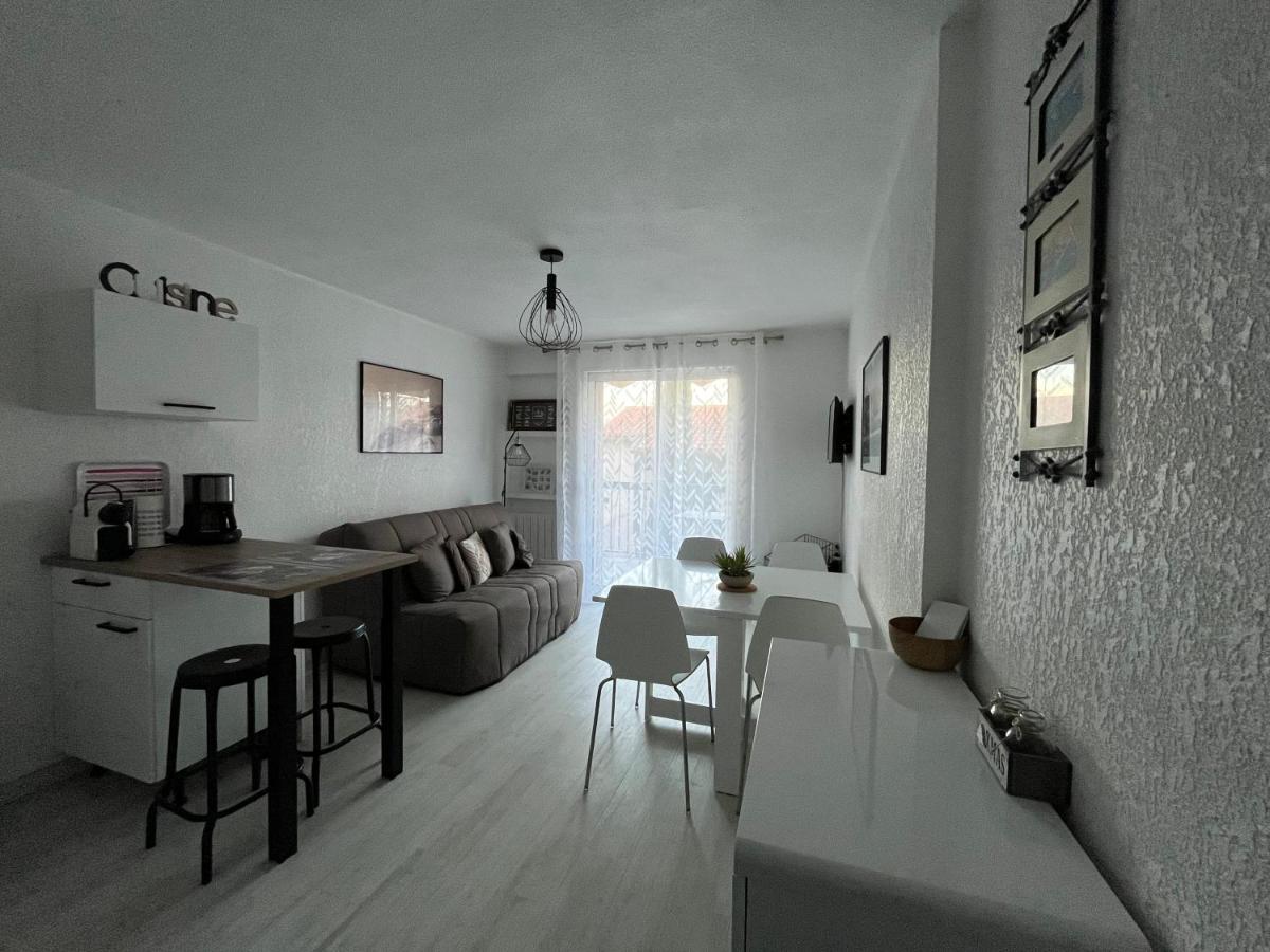 Appartement Les Pieds dans l'eau - Ferienwohnung Collioure