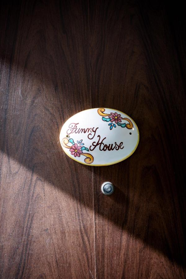 CASA VACANZE FUNNY HOUSE CONSALVO - Bed and Breakfast
